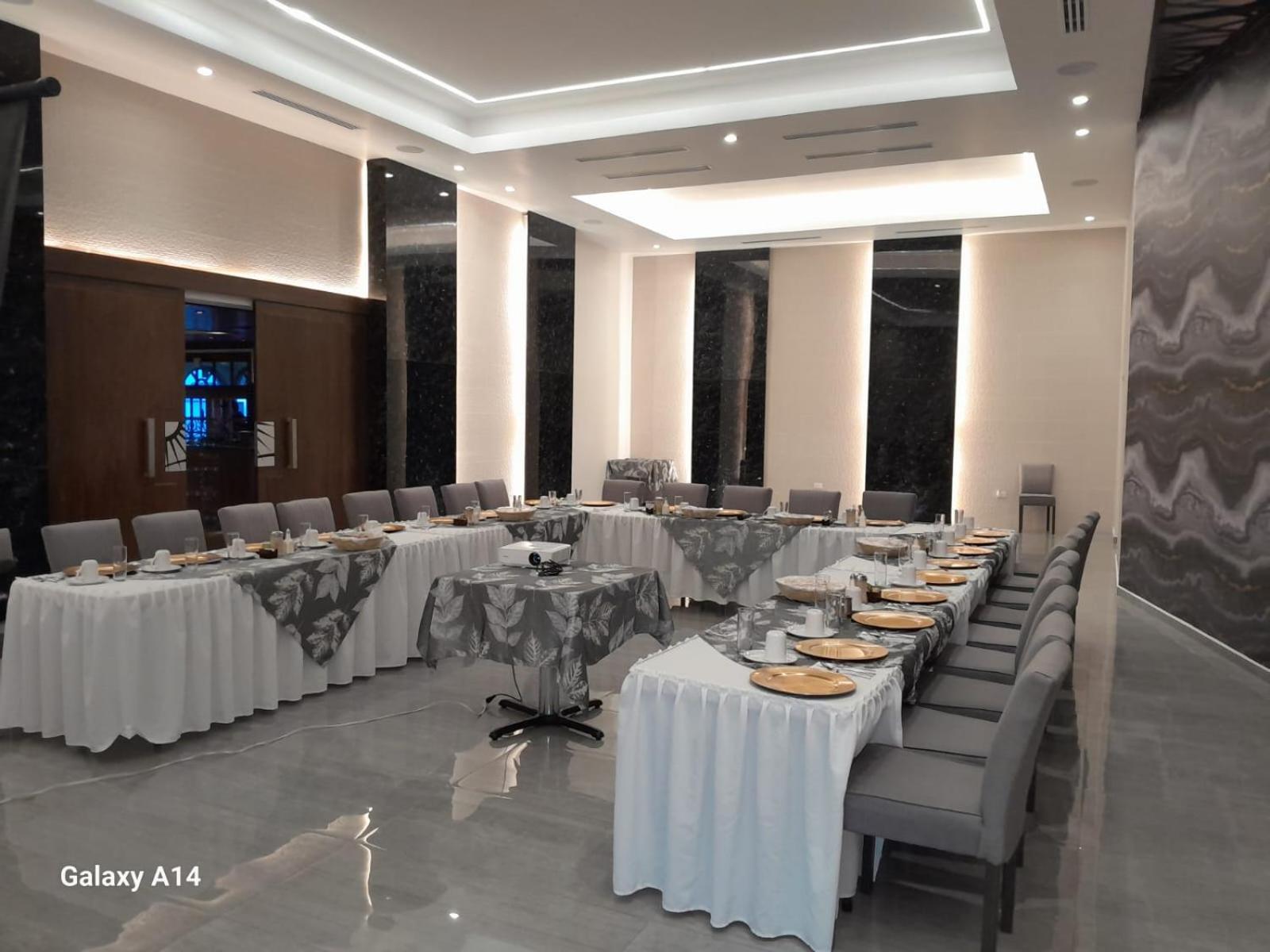 סיודאד חוארס Hotel Villa Del Sol מראה חיצוני תמונה
